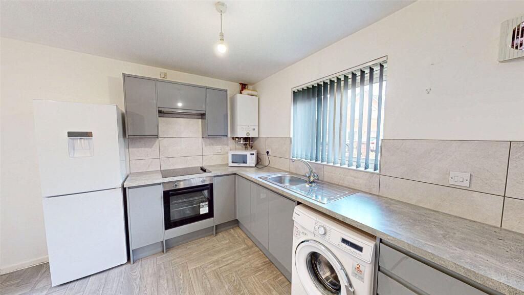 House in Manchester, Hulme - View 4