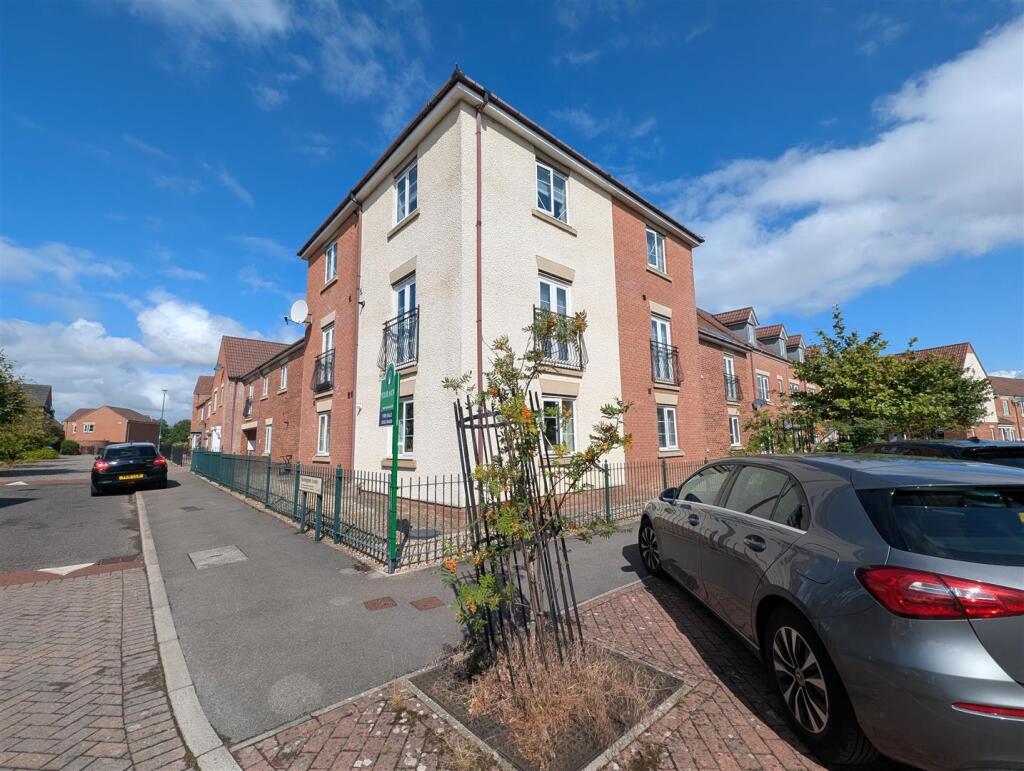 Main image of property: Collingsway, Darlington