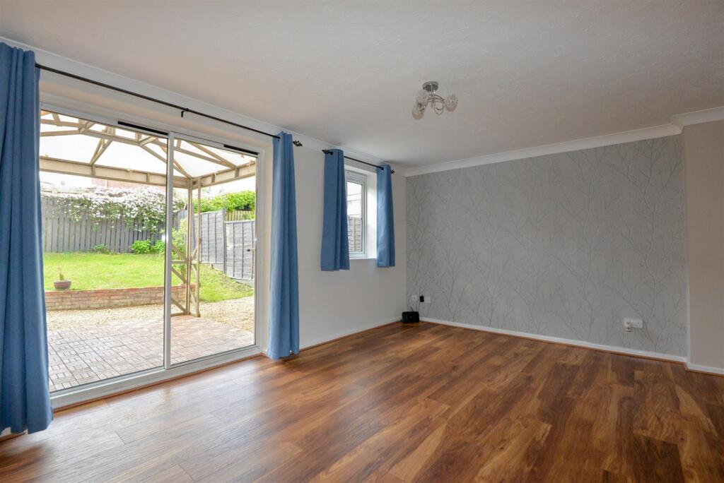 Additional image 4 of Moorland Road, Street