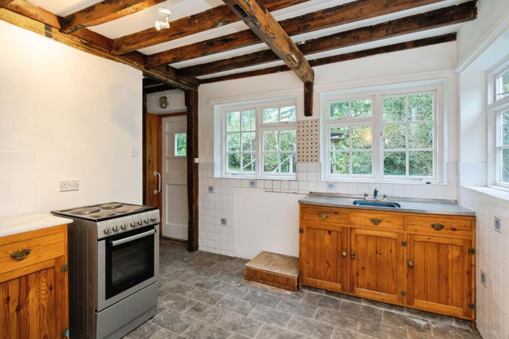 House in Tonbridge - View 5