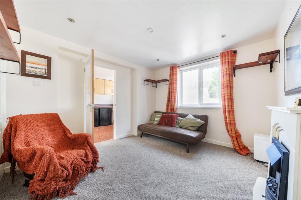House in Truro - View 4
