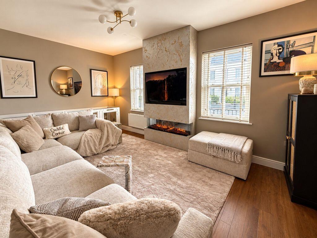 House in Plymouth, Brixton - View 2