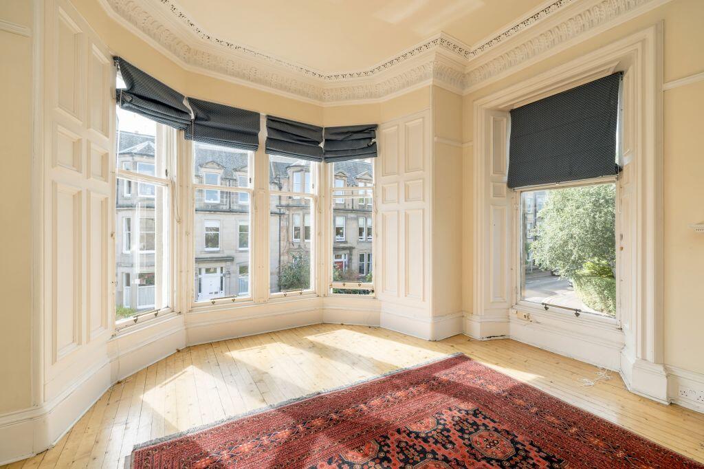 Apartment in Edinburgh - More