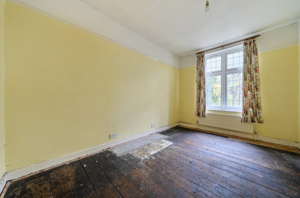 House in London - View 5