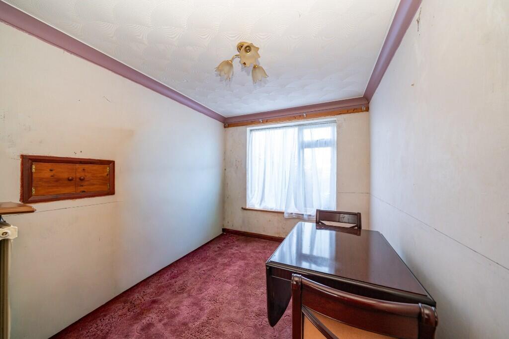 Longlands, Hemel Hempstead, Hertfordshire, HP2 4DF - View 5