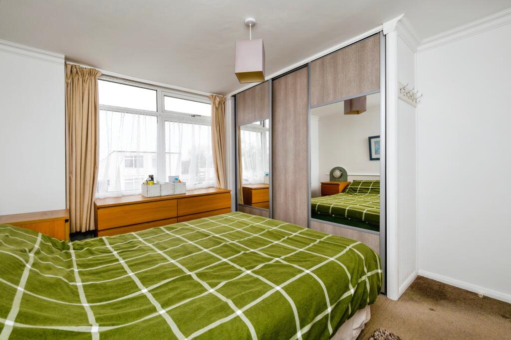 Apartment in Exeter - View 4