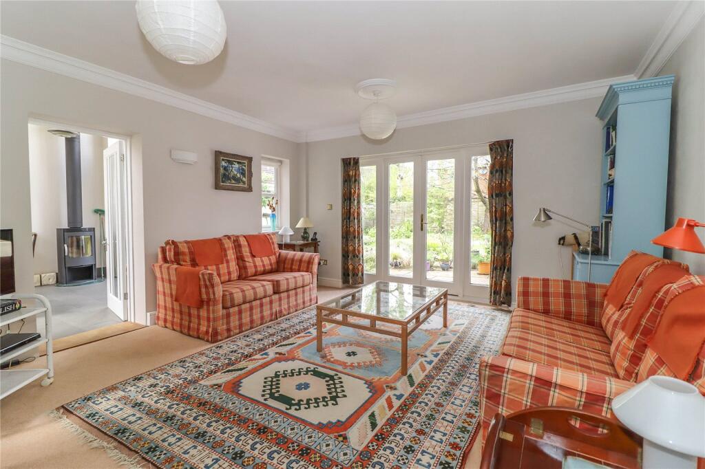 House in Test Valley, King's Somborne - View 4