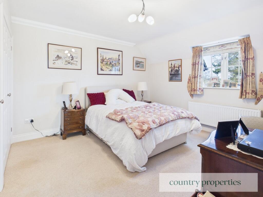 Additional image 7 of Digswell Rise, Welwyn Garden City, AL8