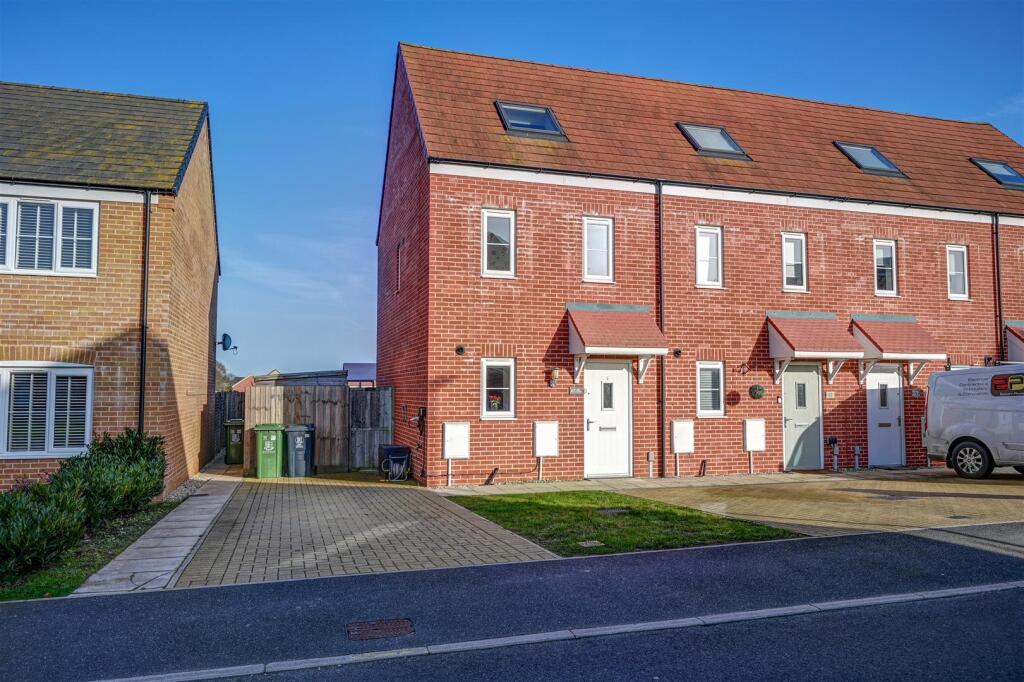 Main image of property: Ellis Drive, Bradwell, Great Yarmouth