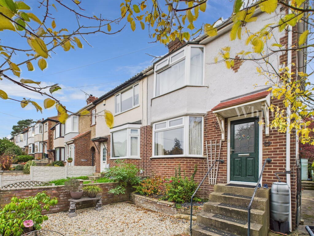 3-bed terraced on Long John Hill, Norwich, NR1 2EJ, £230,000