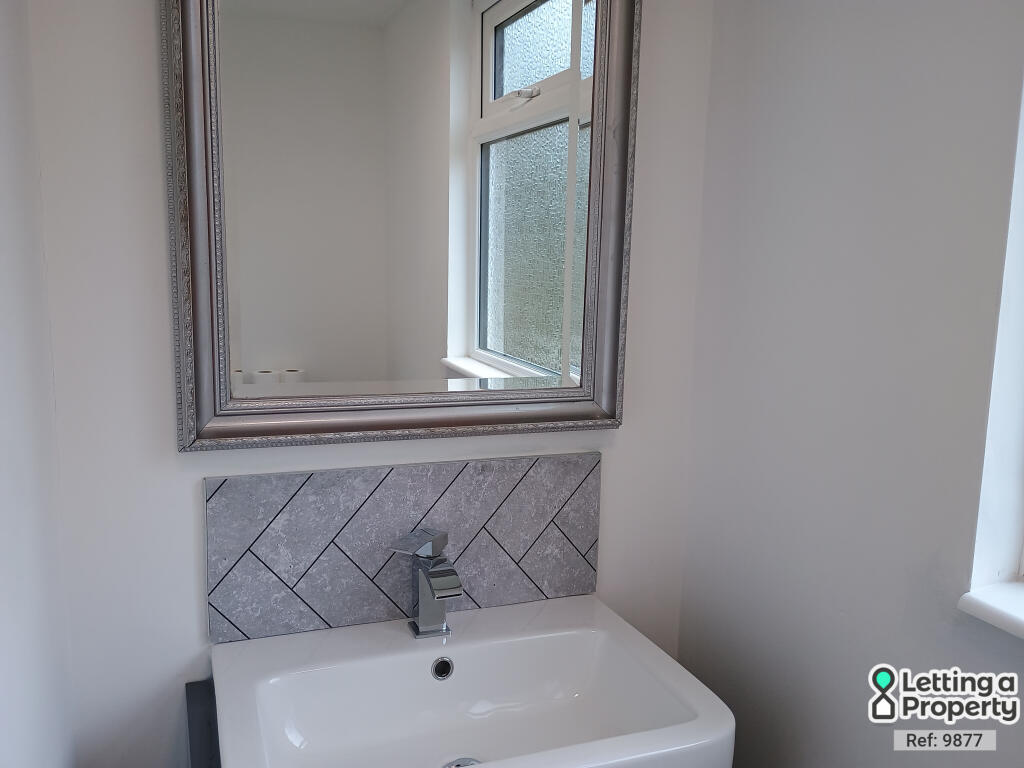 Additional image 13 of Longleat Drive, Cheswick Green, Solihull, West Midlands, B90 4SN