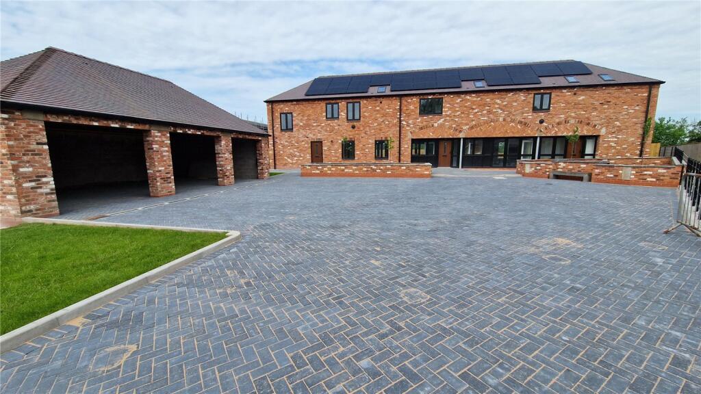 Main image of property: Hednesford Road, Rugeley, Staffordshire, WS15