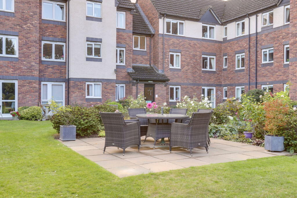 Brielen Court, Nottingham, NG12 2GB photo 2