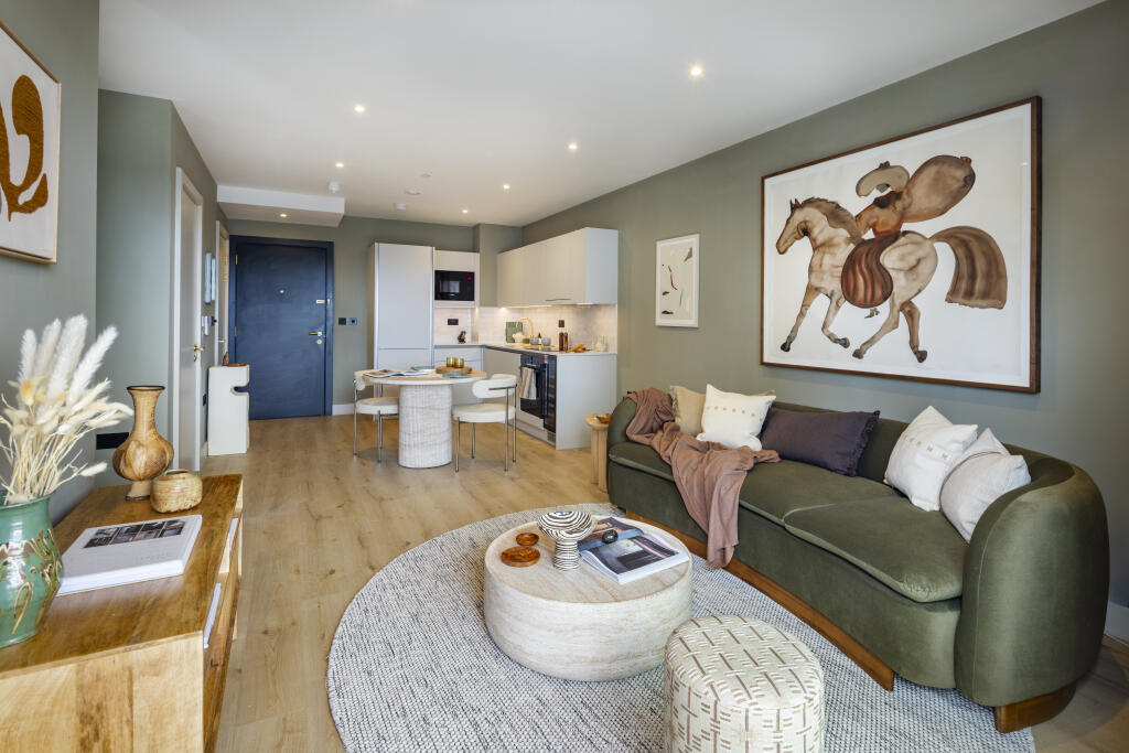 Main image of property: The Draper, Duxford Tower, Colindale, NW9 4GN