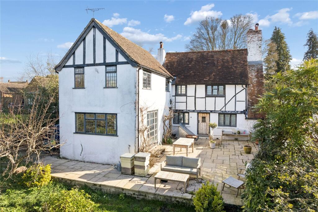 Main image of property: Dunstable Road, Dagnall, Berkhamsted, Buckinghamshire, HP4