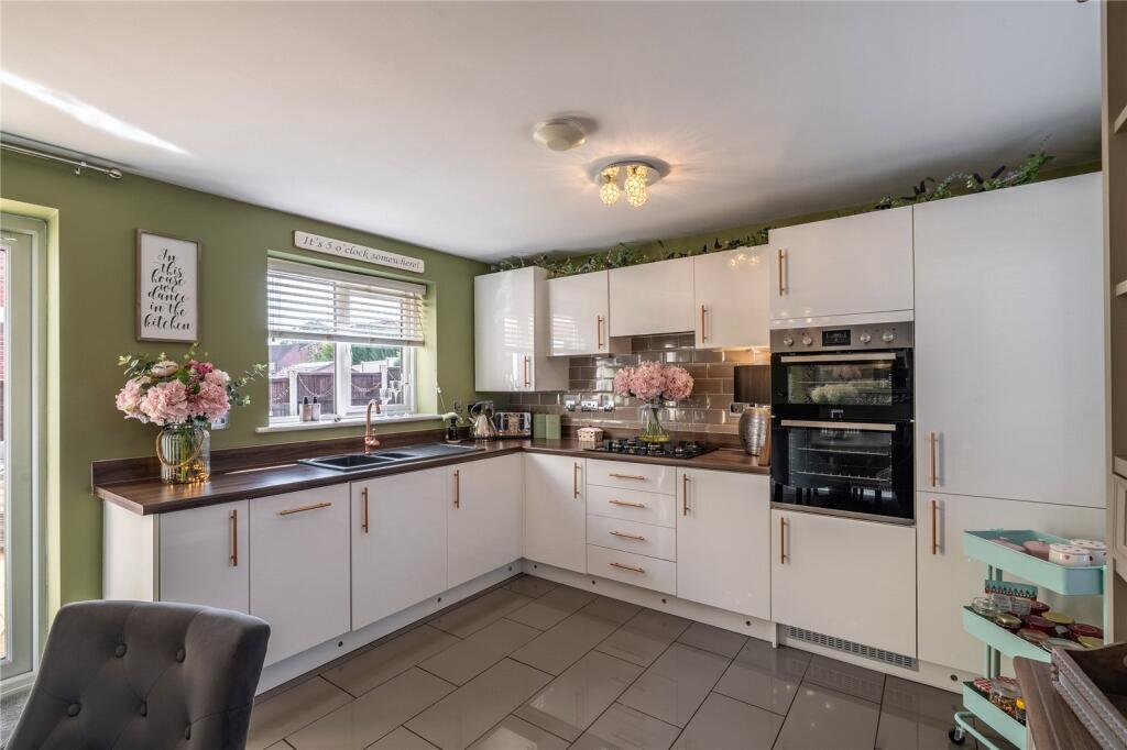 House in Shifnal, Shropshire - View 2