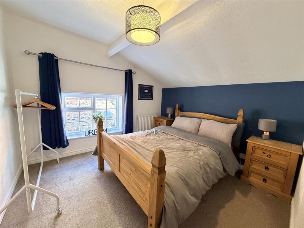 House in York - View 5