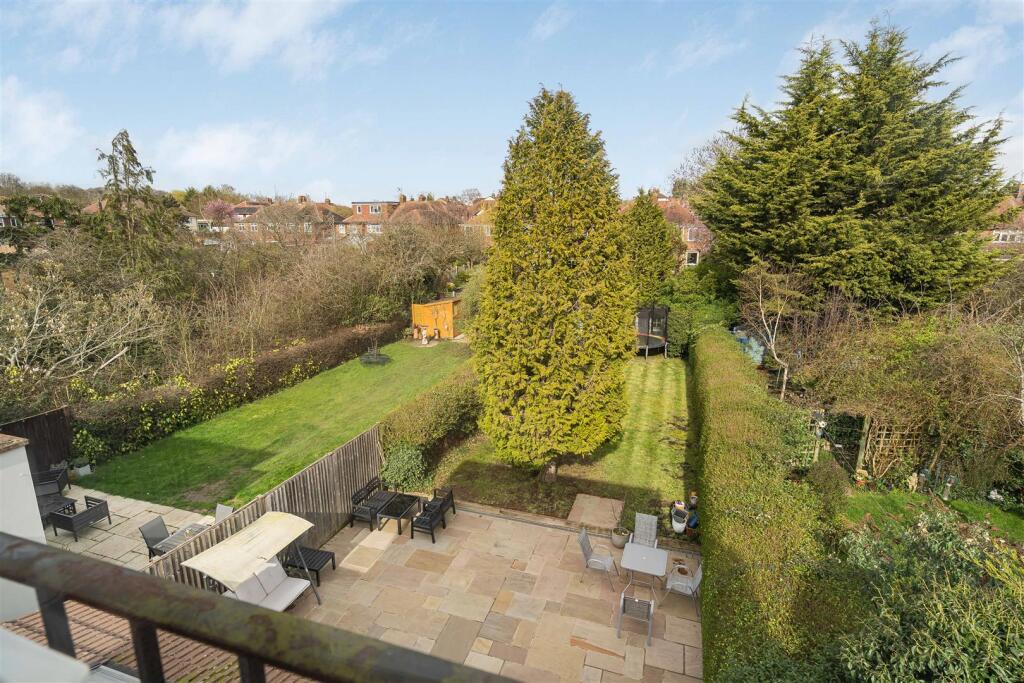House in Chelmsford - View 4