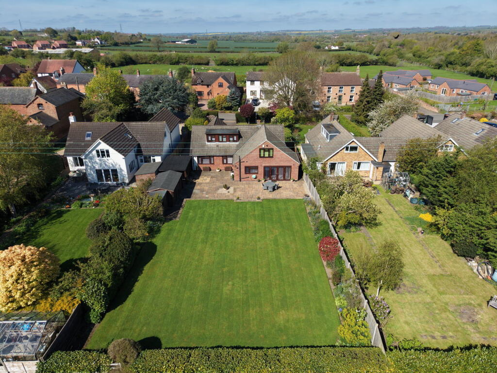 4-bed detached on Main Street, Kirby Bellars, £595,000
