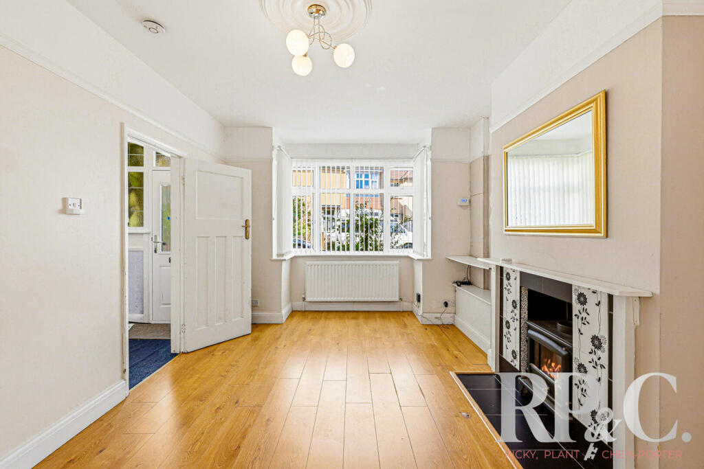 House in Southend-on-Sea, Essex - View 5