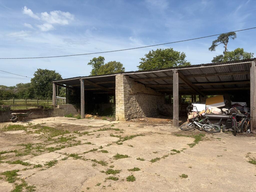 Horcott, Fairford, Gloucestershire, GL7 photo 5
