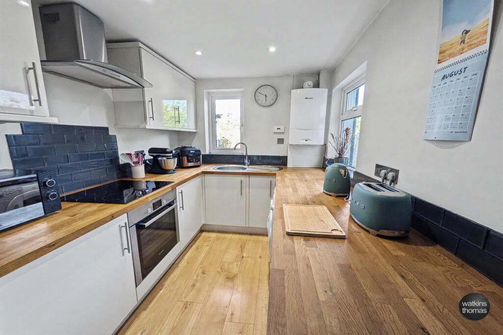 House in Hereford, Herefordshire - View 5