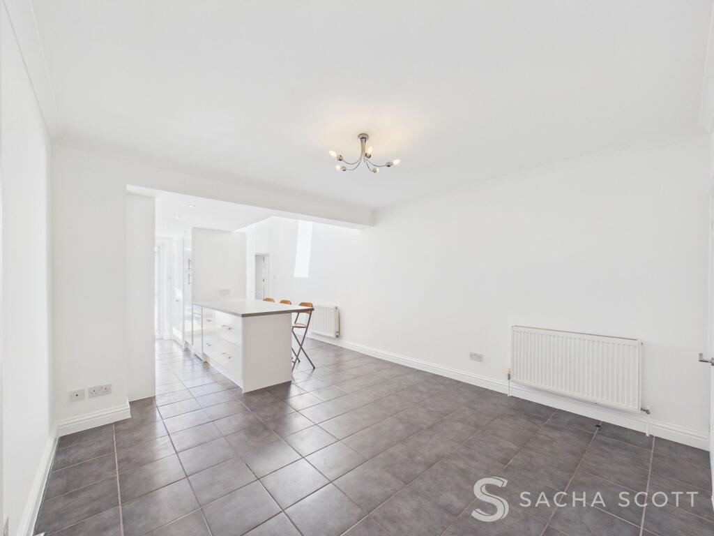 House in Kingston upon Thames - View 4