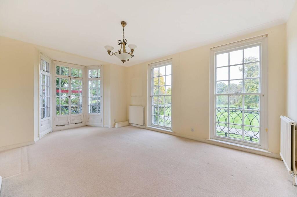 Main image of property: Park Lawn, Farnham Royal, Slough, SL2