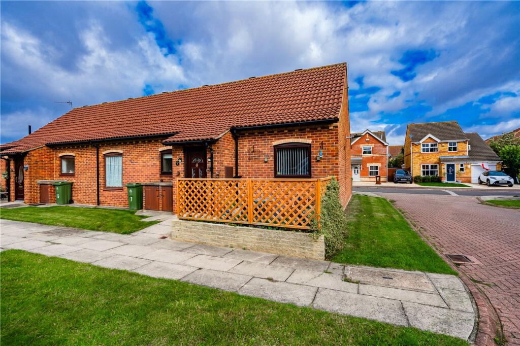Main image of property: Queens Court, Grimsby, DN34