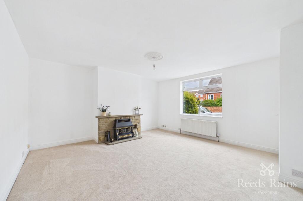 House in Leeds, Morley - View 2