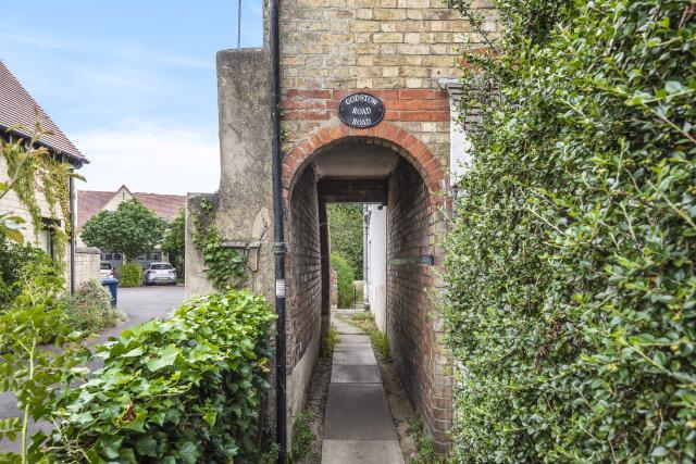 Property photo 9