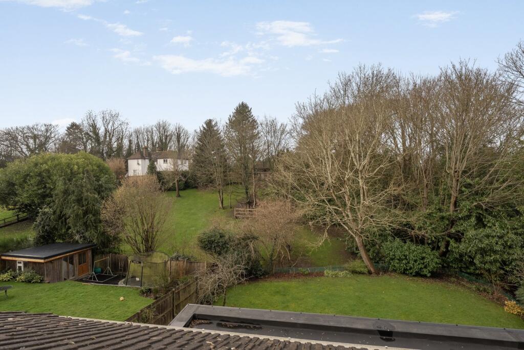 Lower Green Road, Royal Tunbridge Wells, Kent, TN4 photo 3