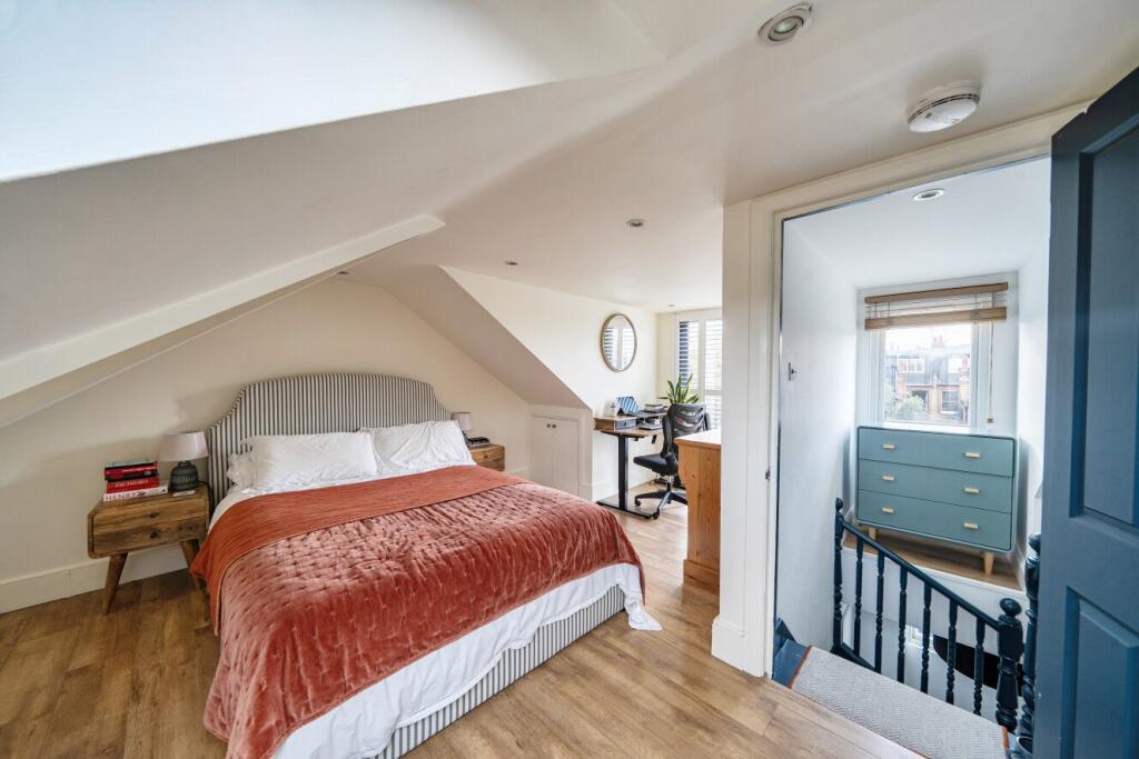 Apartment in London, Hornsey - View 3