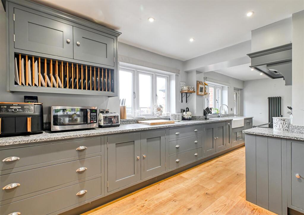 House in Ditton Priors, Shropshire - More