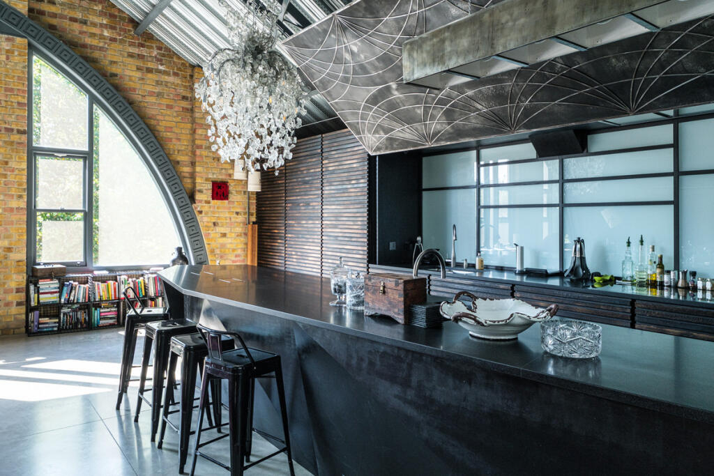 Apartment in London - View 4
