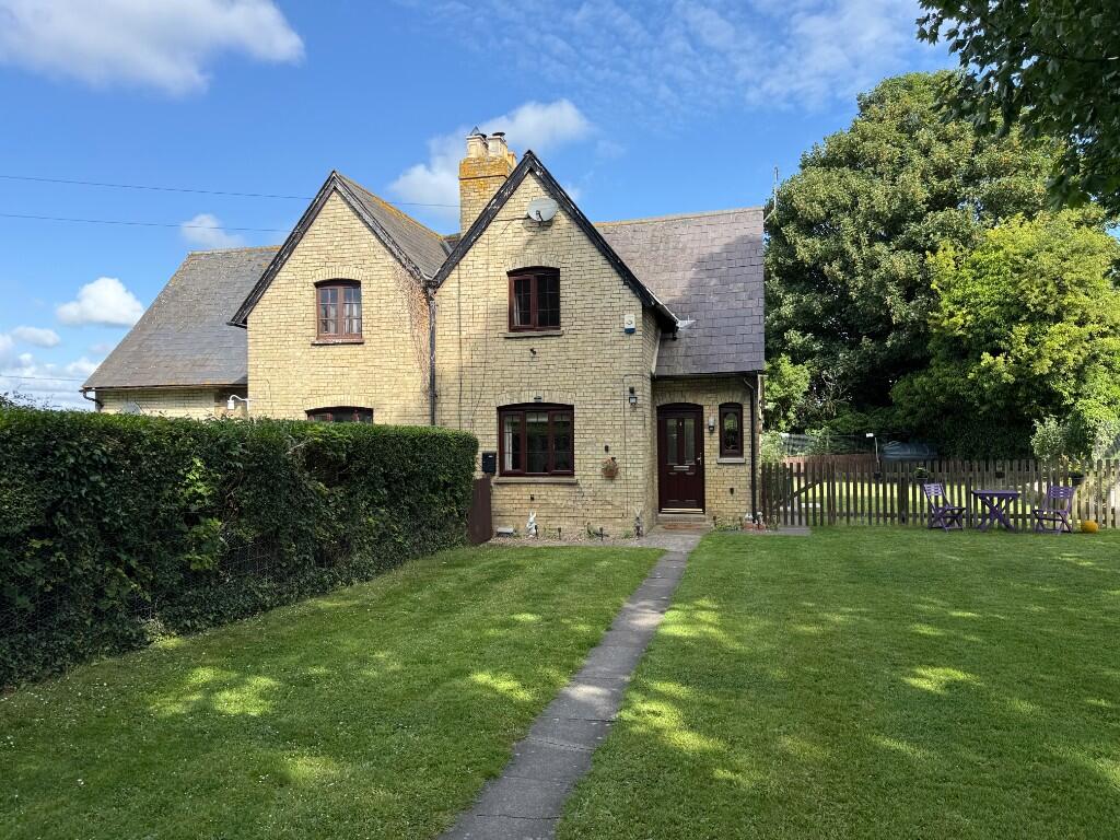 Main image of property: 4 Bury Barn Cottages 