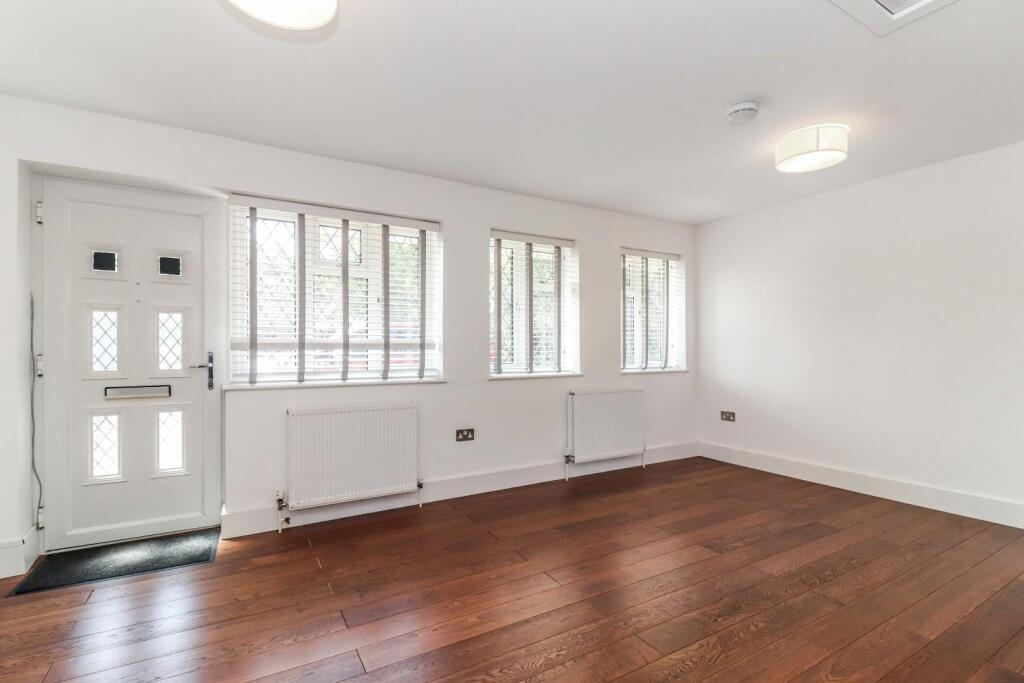 Additional image 30 of Hazel Road, Park Street, St. Albans