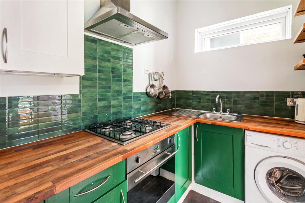 Maley Avenue, West Norwood, London, SE27 photo 2