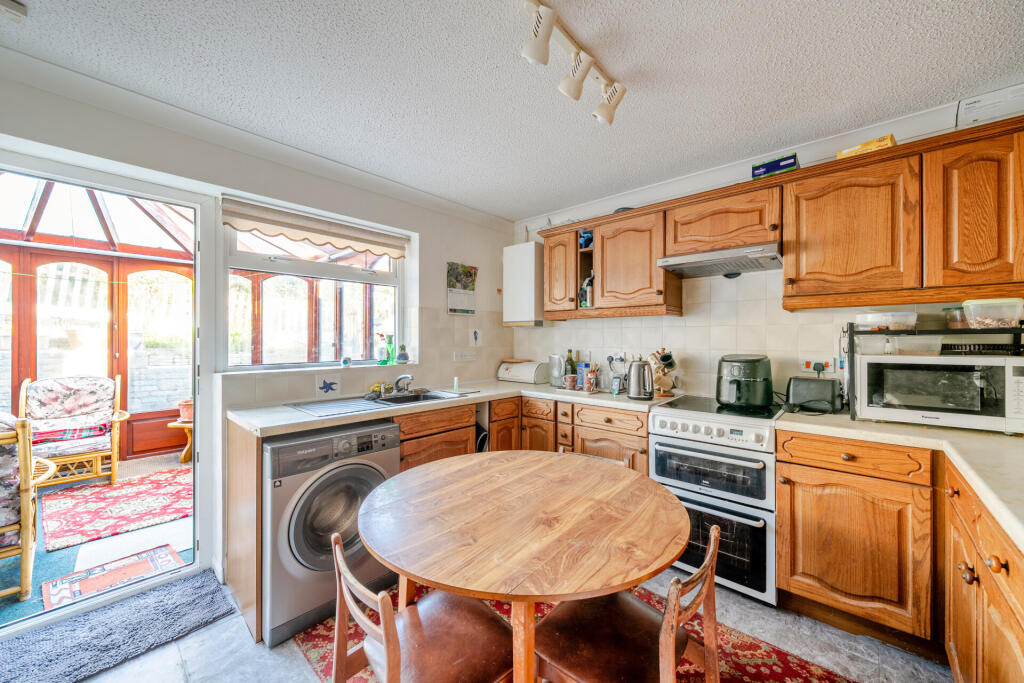 House in East Devon, Seaton - View 3