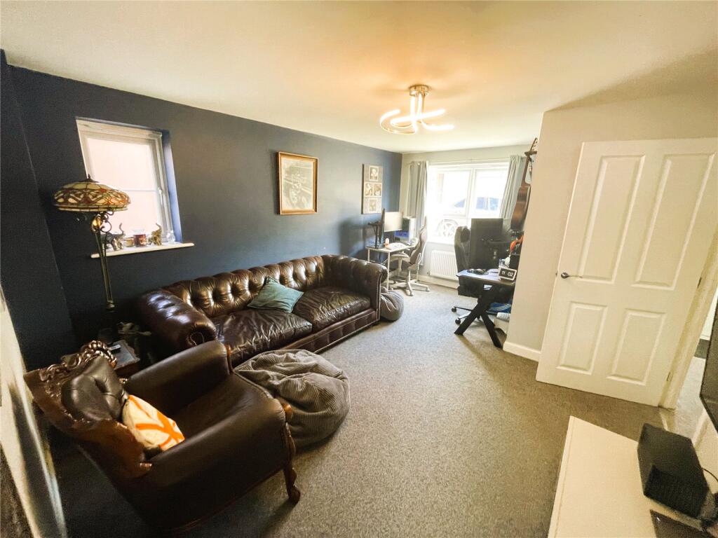 Yarborough Drive, Doncaster, South Yorkshire, DN2 photo 3