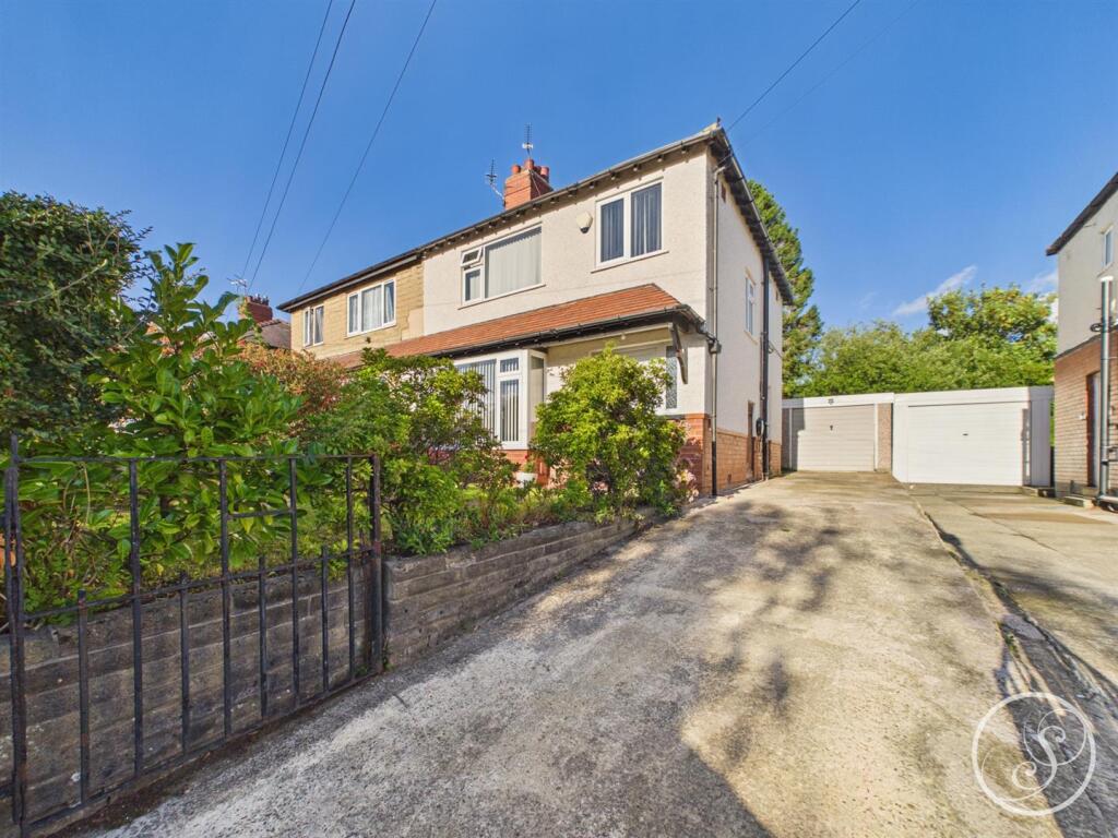 Main image of property: Gipton Wood Crescent, Leeds