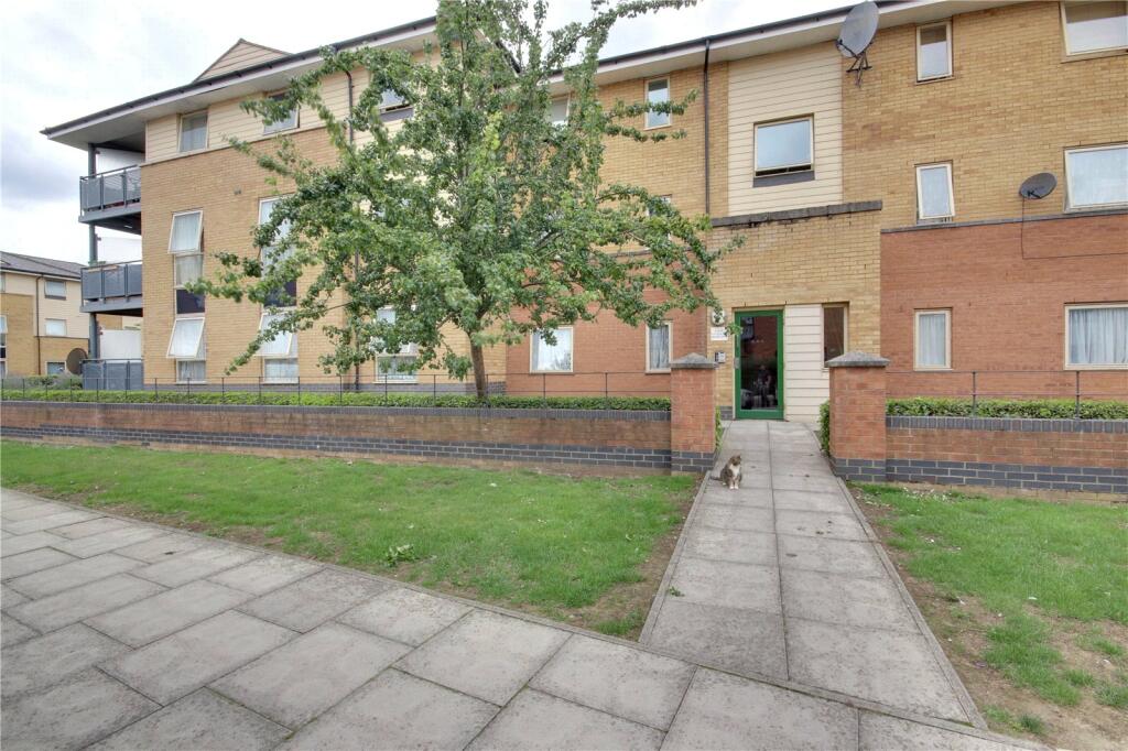 Main image of property: Melling Drive, ENFIELD, Greater London, EN1