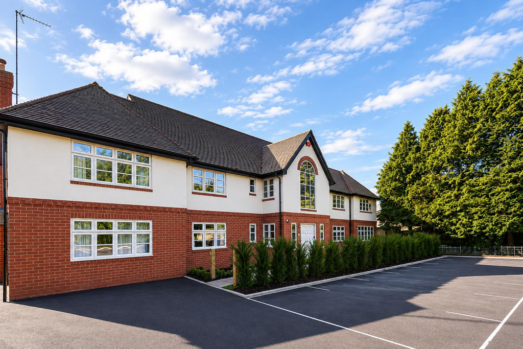 Main image of property: Stoneleigh Road, Coventry, CV4 7AD