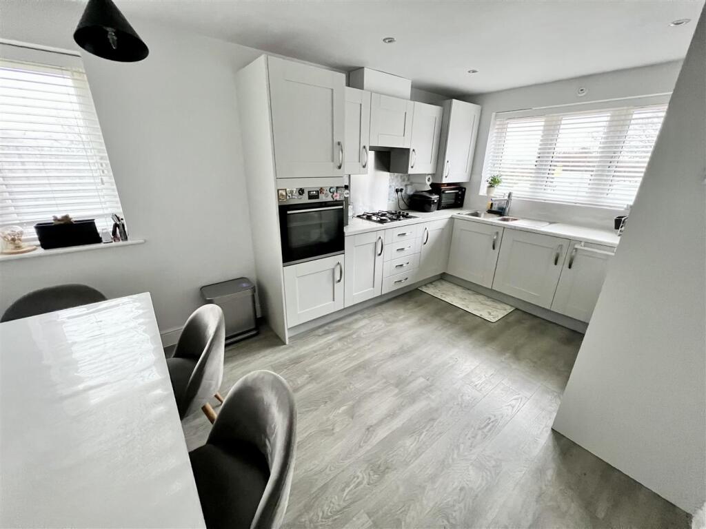 House in Solihull, Blossomfield - View 3