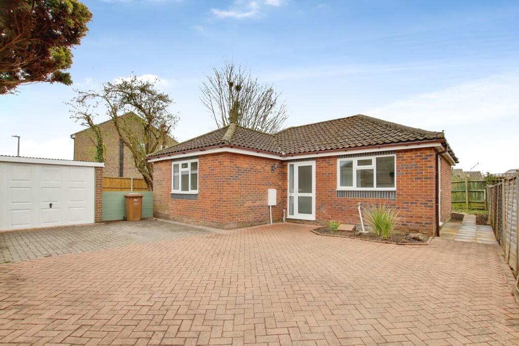 3-bed detached on Pound Road, Chatteris, £270,000