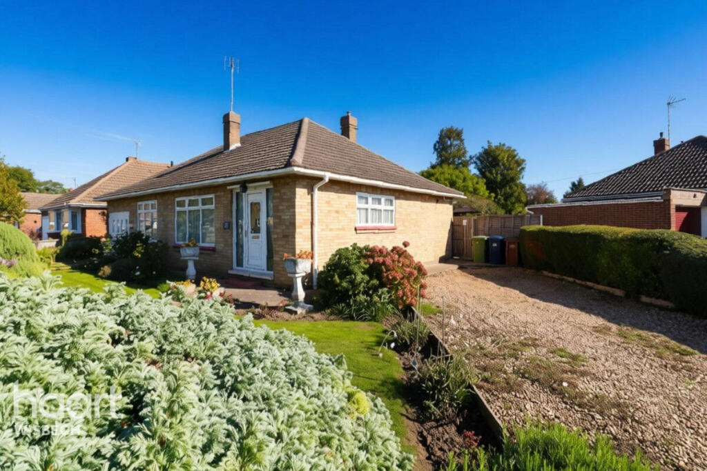 House in Fenland, Leverington - More