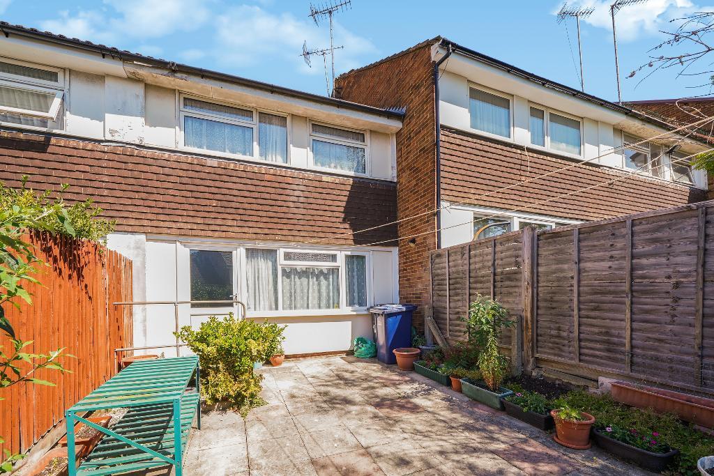 Main image of property: Ridge Road, London, NW2 2QS
