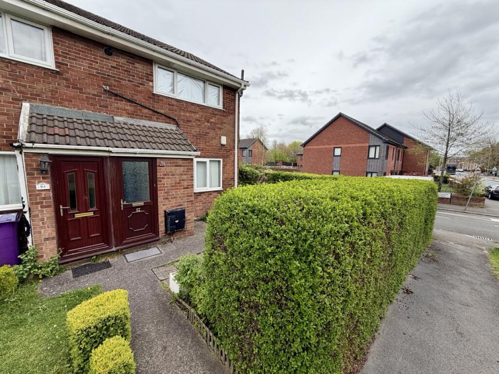 2-bed flat on Everton Road, Liverpool, £85,000
