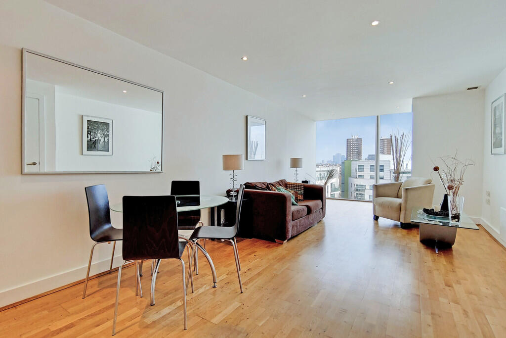 Main image of property: Empire Square, London Bridge