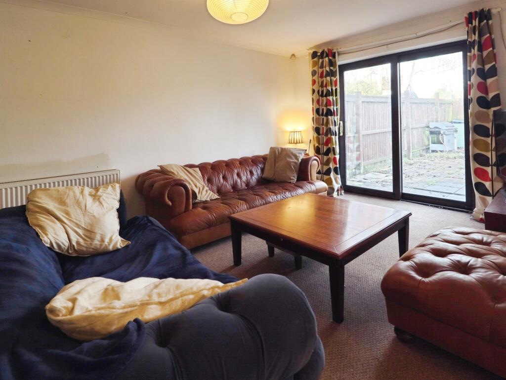 Jasmine Drive, St. Mellons, Cardiff photo 4